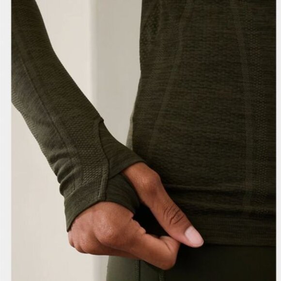 Brand New! Athleta Momentum Seamless Top - Small - Picture 4 of 6